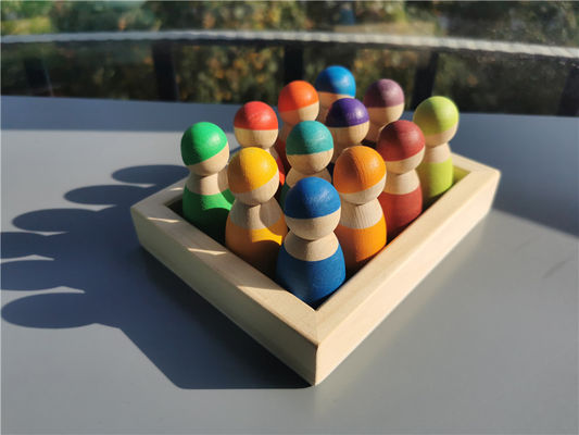 Είδους Pegdoll ξύλινο ουράνιων τόξων παιχνίδι ραβδιών μνήμης στοιβαχτών ξύλινο