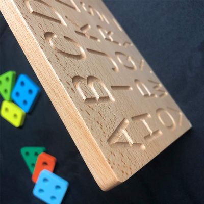 Τα αλφάβητα επιβιβάζονται 29cm στην ξύλινη Math γλώσσα διδασκαλίας παιχνιδιών μετρώντας