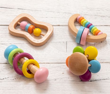 Κουδούνισμα Soother 11.6cm ξύλινος οδοντοφυΐας βαθμός τροφίμων Teether κουδουνισμάτων παιχνιδιών ξύλινος