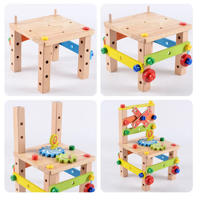 Montessori παιχνίδι εδρών παιδιών με βασισμένο στο νερό που χρωματίζεται ξύλινο