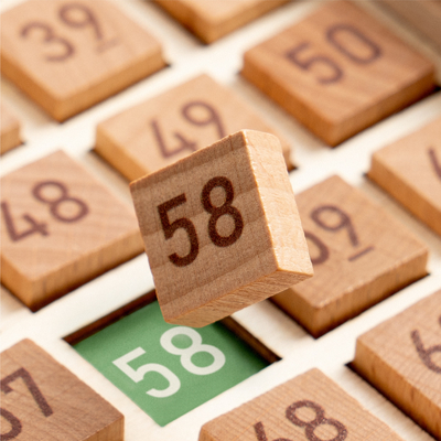 Montessori εκπαιδευτικό 	Ξύλινο παιχνίδι Math για τον προσχολικό μετρώντας αριθμό